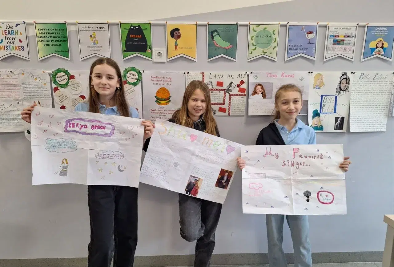 Проєкти з англійської мови "My favourite singer"